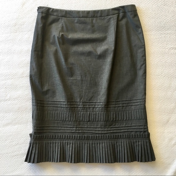 KORS Michael Kors Gray Pleated Pencil Skirt Size 6 - Picture 6 of 8